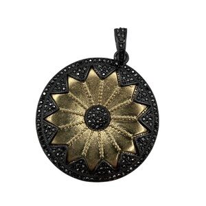 Marlyn Schiff Gold Flower Pendant Charm